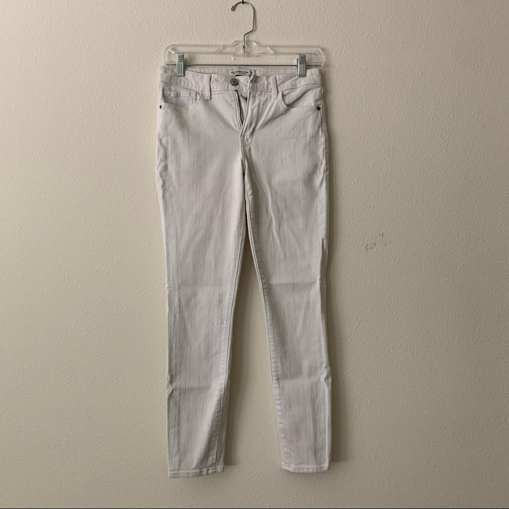 Abercrombie and Fitch White Super Skinny Mid Rise Jeans